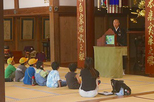 小学校三年生の市内めぐり