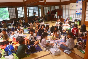 小学校三年生の市内めぐり