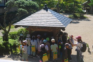 小学校三年生の市内めぐり